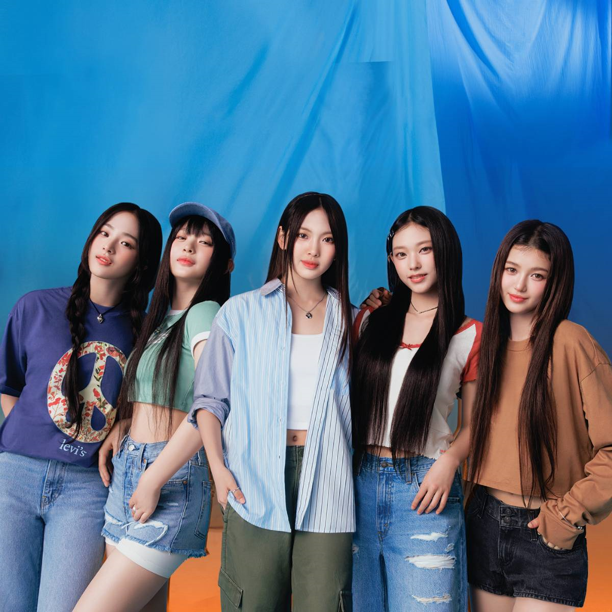 New: Levi’s x NewJeans